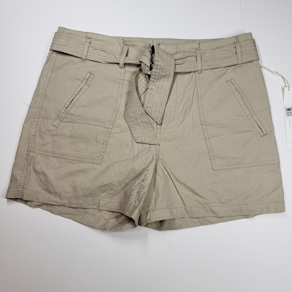Caslon Beige Belted Cargo Shorts NEW